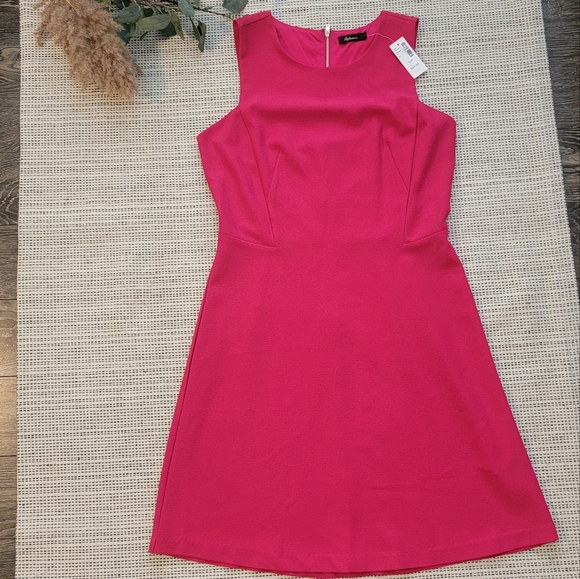 New Reitmans Fuchsia Pink Sleeveless 